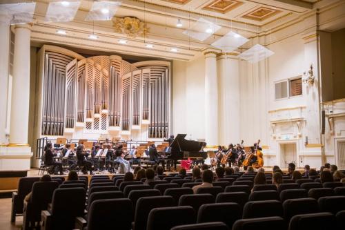 e715e6f03dd6ee3bb1ea38e2c2b9bc88