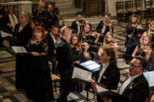 8471225fd395ad9e227578f65336cd04