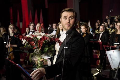 27e4062bc099bc76b91c1c872208ba38